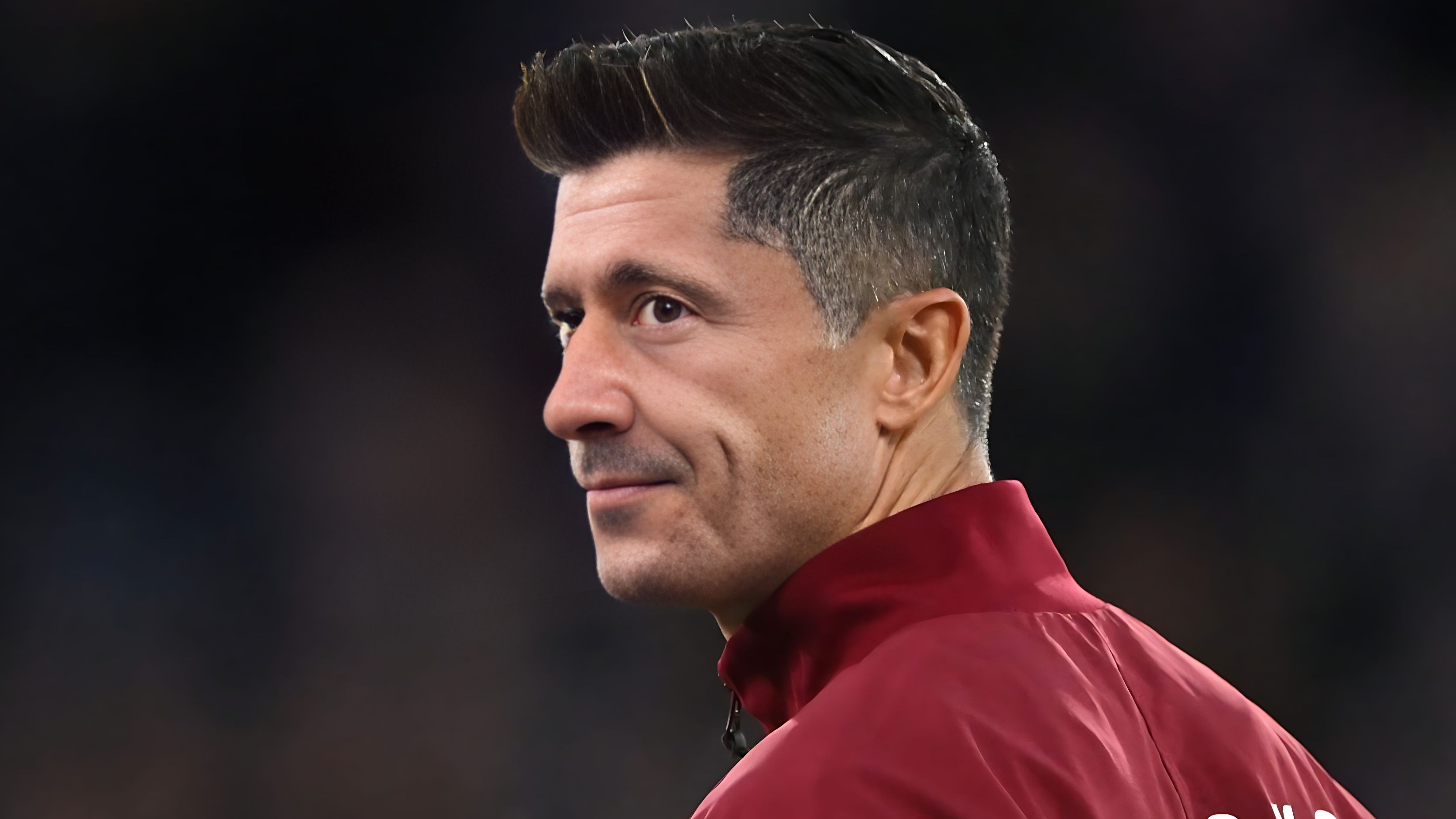 亚博体育官网-包含德国队不断突破！，莱万多夫斯基连续五场比赛得分超过败北观众掌声雷动的词条-亚博体育官网